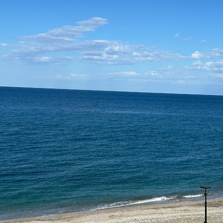 Amelia Beach Apartments Agios Ioannis  Exteriör bild