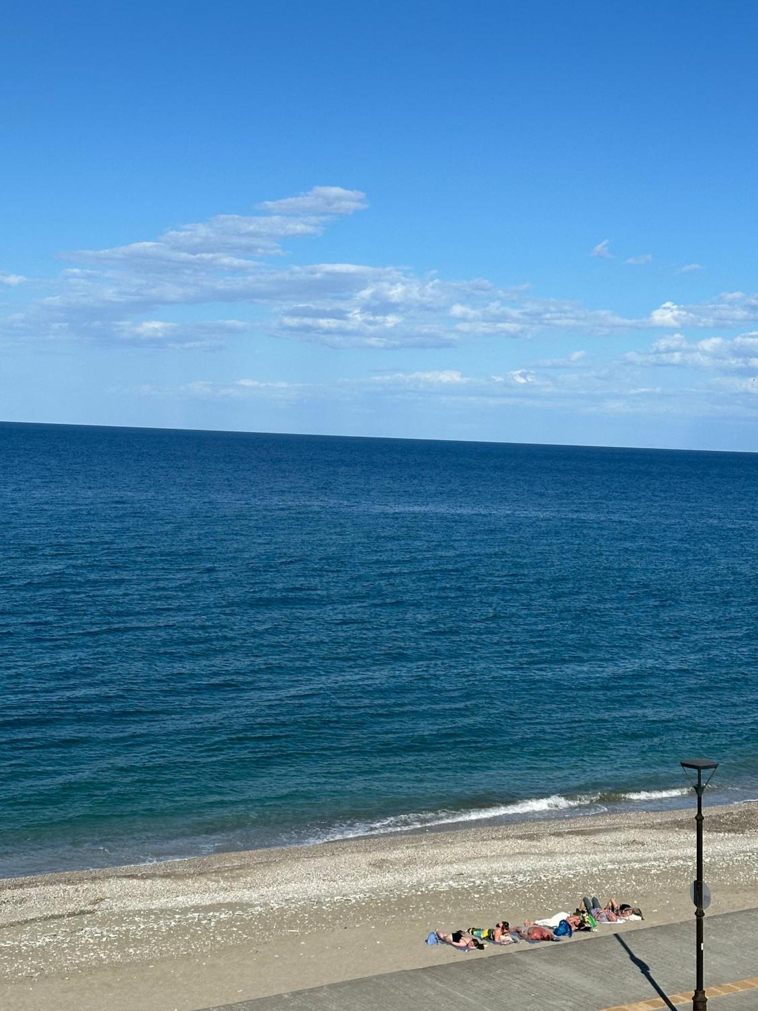 Amelia Beach Apartments Agios Ioannis  Exteriör bild