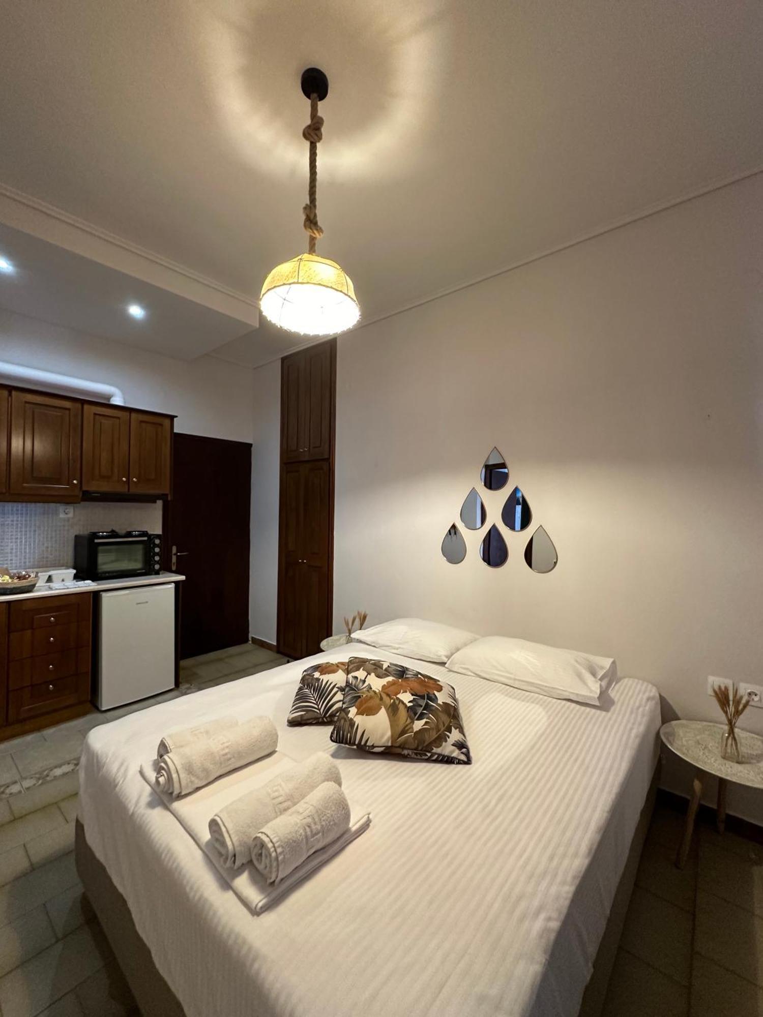 Amelia Beach Apartments Agios Ioannis  Exteriör bild