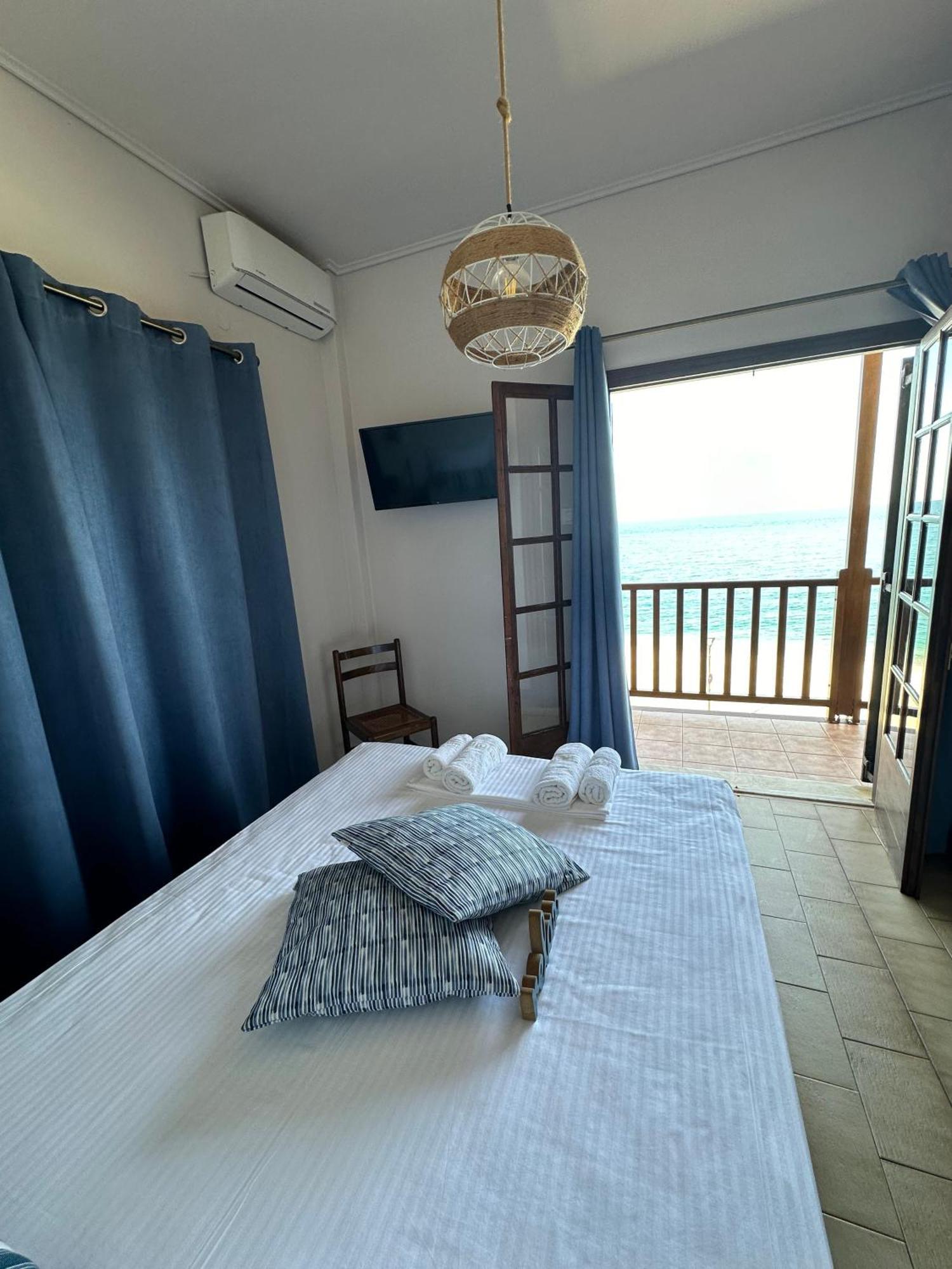 Amelia Beach Apartments Agios Ioannis  Exteriör bild