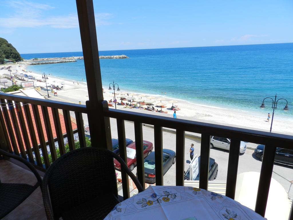 Amelia Beach Apartments Agios Ioannis  Exteriör bild